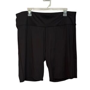 #251 Walkpop Black Bike Shorts with Classic Design